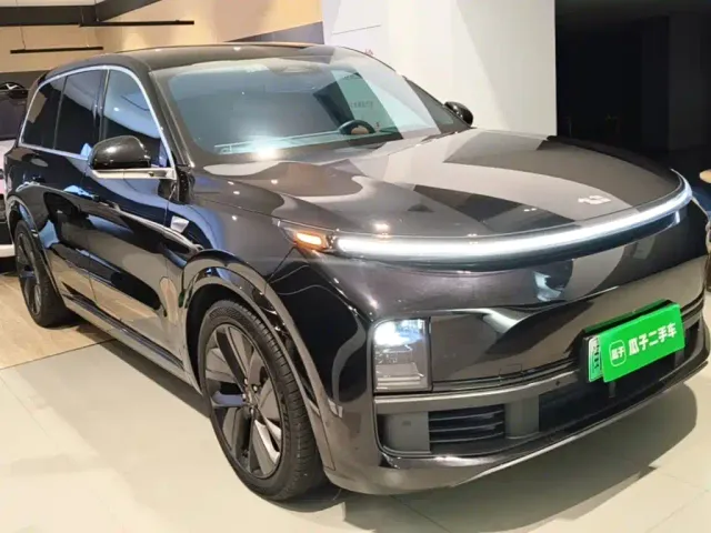 Li Auto L9 — Фото автомобиля 3
