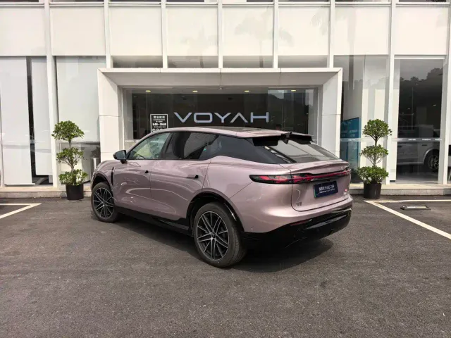 Voyah Auto Voyah Zhiyin 2025 Model 2WD Huawei Qiankun Edition — Фото автомобиля 5