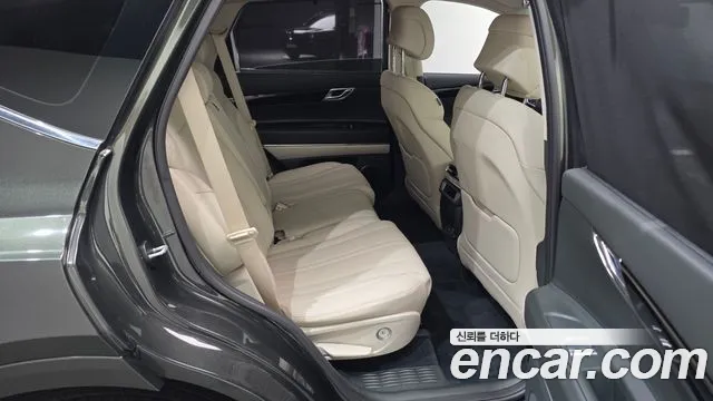 Genesis GV80 — Фото автомобиля 11