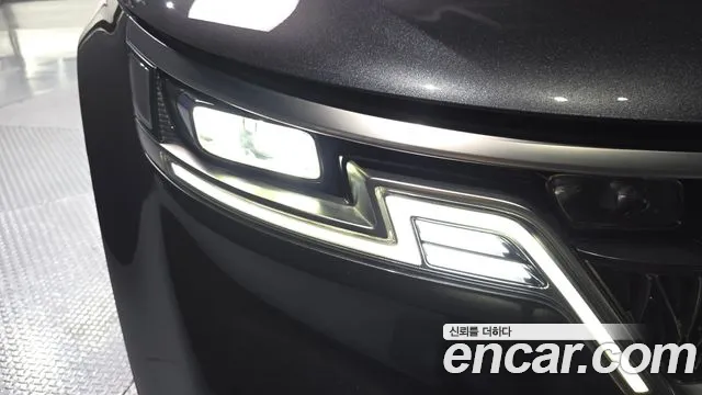 Kia Canival Carnival 4 поколение Бензин 9 мест Signature — Фото автомобиля 20