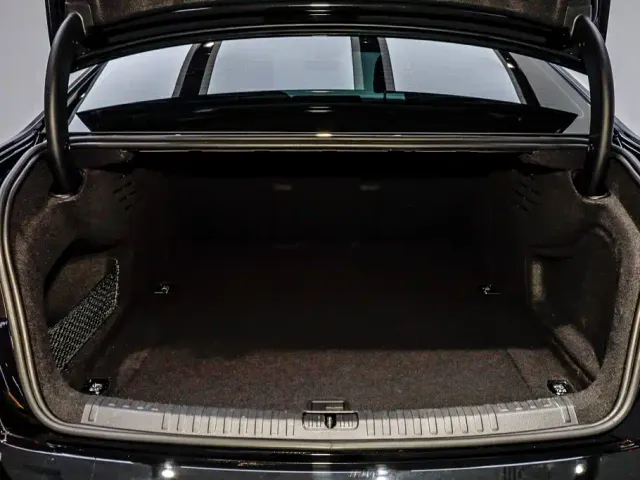 Audi A6L — Фото автомобиля 6