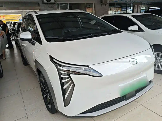 GAC Aion Y — Фото автомобиля 3