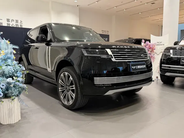 Land Rover Range Rover — Фото автомобиля 3