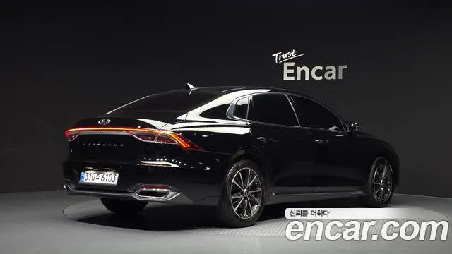 Hyundai Grandeur New — Фото автомобиля 2