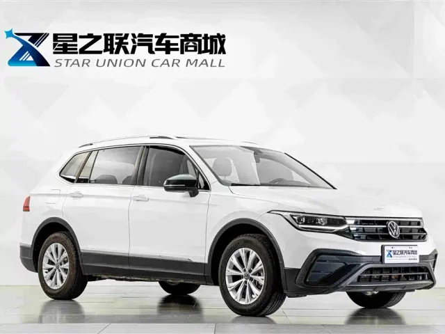 Volkswagen Tiguan L — Фото автомобиля 5