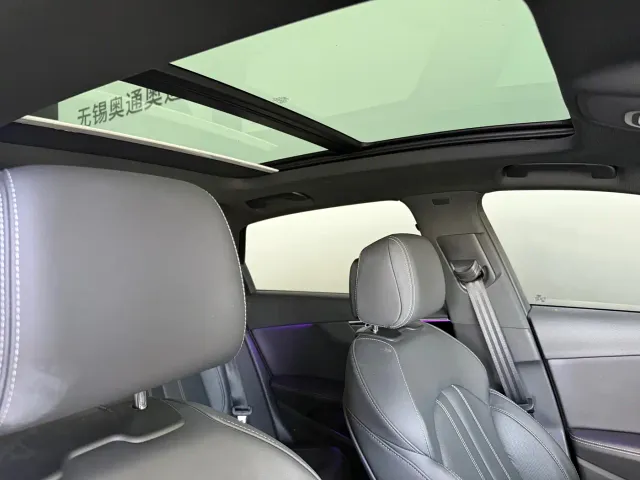 Audi A4L — Фото автомобиля 12