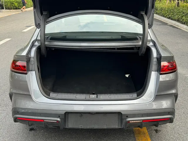 BYD Qin L 2024 DM-i 120KM Excellence Model — Фото автомобиля 19