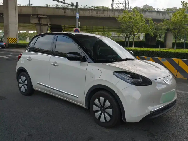 Wuling Bingo — Фото автомобиля 5