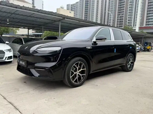 Фотография автомобиля — Aito M6