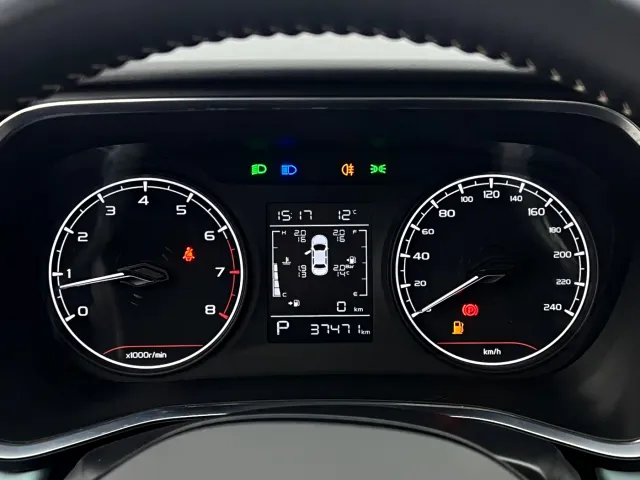 Geely Emgrand S — Фото автомобиля 17