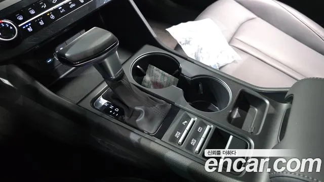 Hyundai Sonata Sonata Edge(DN8) 2.0 LPG(Для проката) — Фото автомобиля 9