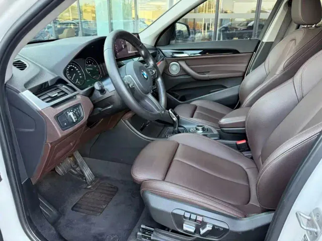 BMW X1 — Фото автомобиля 6