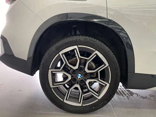 BMW X1 — Фото автомобиля 10