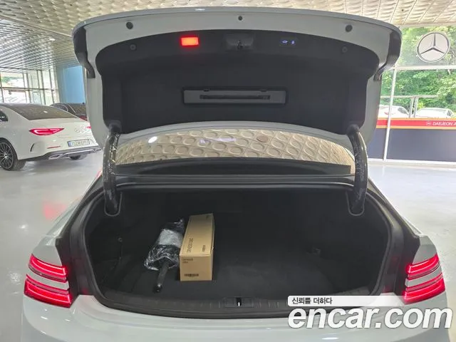 Genesis G80 Бензин 2.5 турбо AWD — Фото автомобиля 6