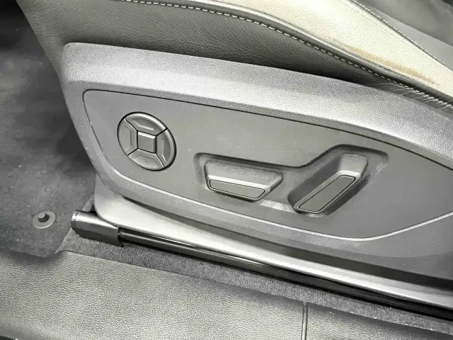 Audi Q3 — Фото автомобиля 11