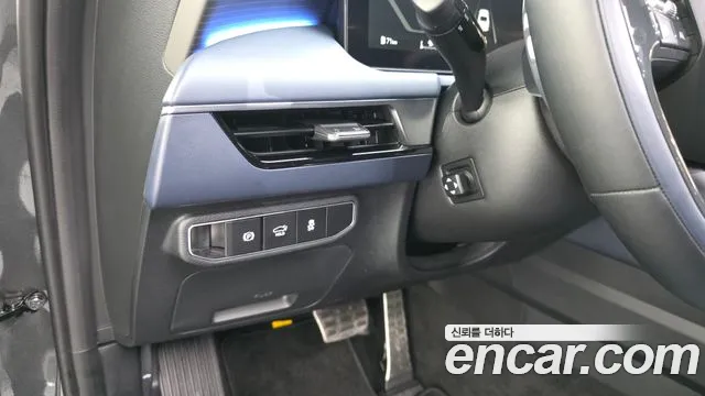 Kia K8 The New K8 3.5 Бензин 4WD — Фото автомобиля 30