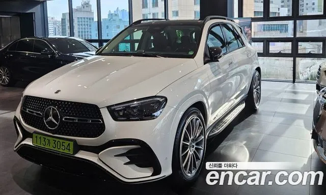 Mercedes-Benz GLE-Class — Фото автомобиля 2