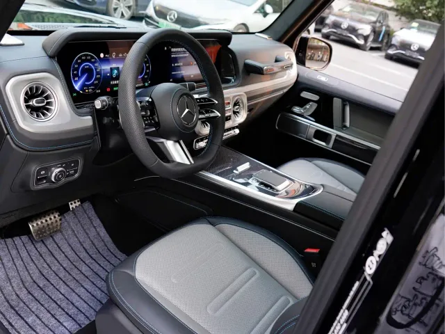 Mercedes-Benz G-Class — Фото автомобиля 11