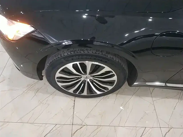 Volvo S90 — Фото автомобиля 22