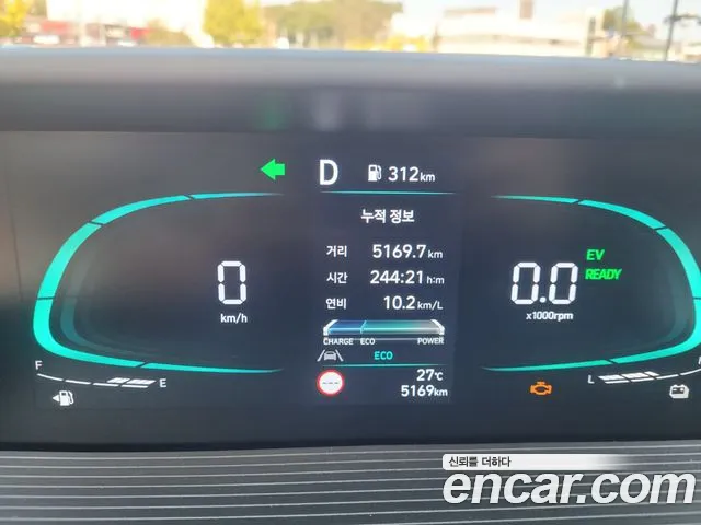 Hyundai Staria — Фото автомобиля 5