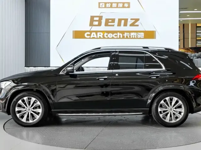 Mercedes-Benz GLE-Class — Фото автомобиля 3