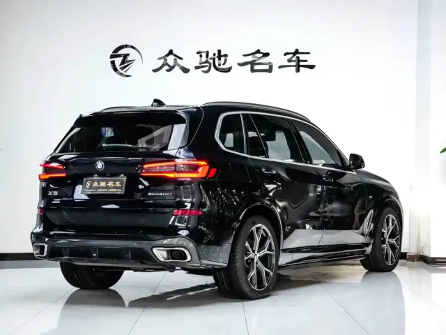 BMW X5 — Фото автомобиля 10