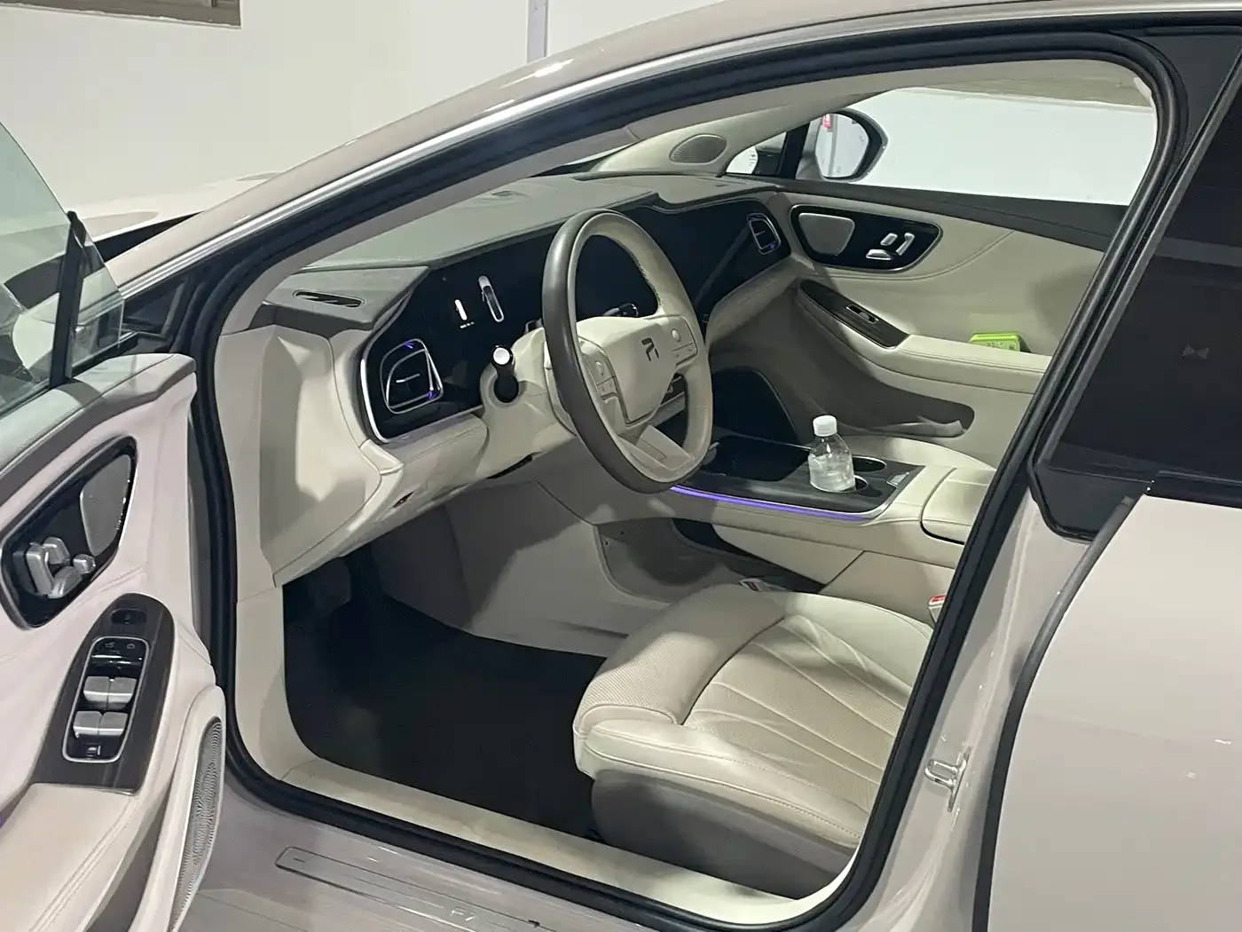 Roewe Rising Auto F7 2023 Performance Pro Edition — Фото автомобиля 7
