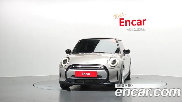 Mini Cooper Cooper Classic — Фото автомобиля 3