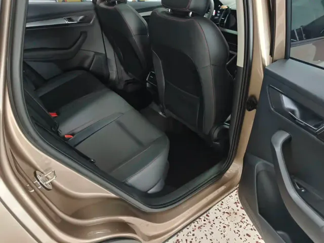 Skoda Karoq — Фото автомобиля 16