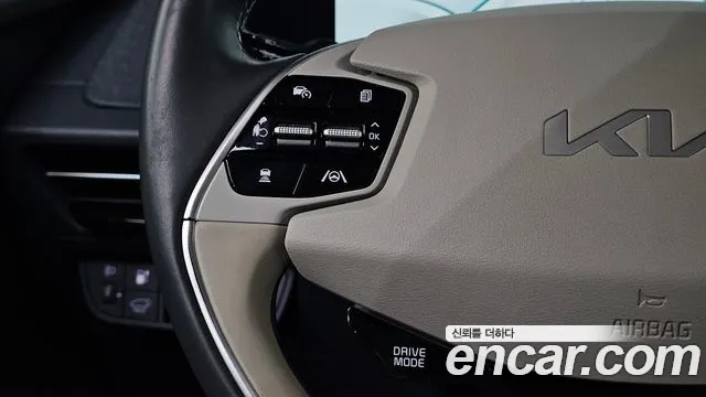 Kia EV6 — Фото автомобиля 24