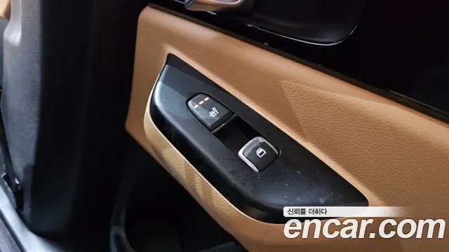 Kia Canival — Фото автомобиля 18