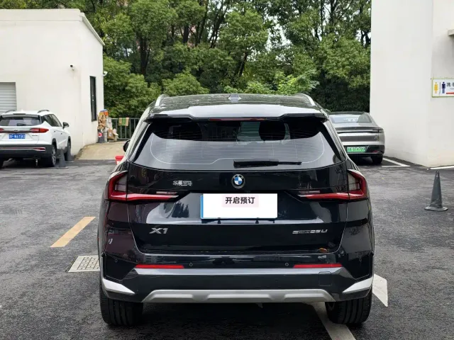 BMW X1 — Фото автомобиля 6