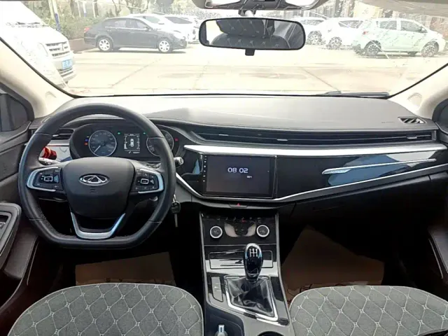 Chery Arrizo 5 — Фото автомобиля 9