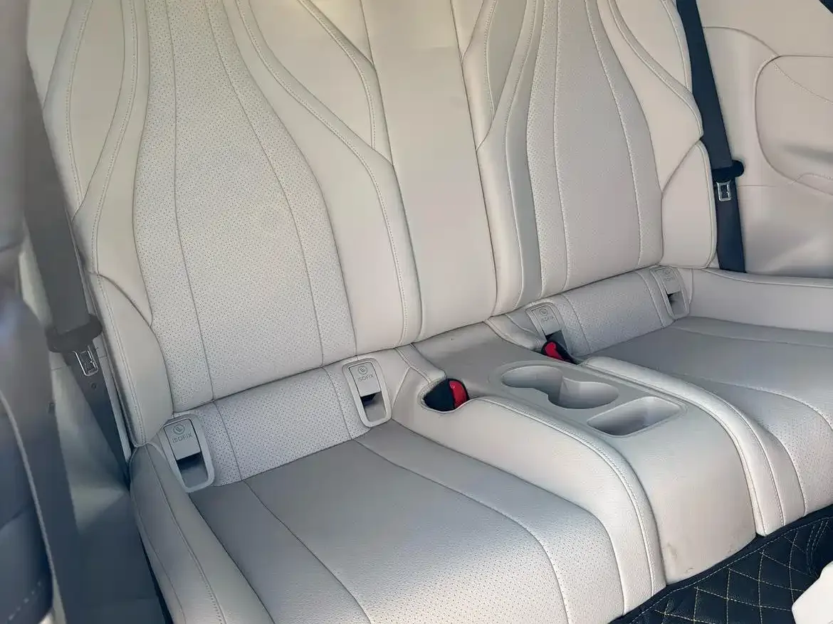 Mercedes-Benz Mercedes-Benz CLE 2024 CLE 260 Coupe — Фото автомобиля 14