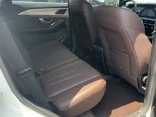 Jetour X90 Plus — Фото автомобиля 7