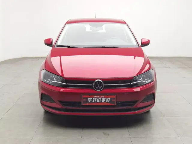 Volkswagen Polo — Фото автомобиля 3