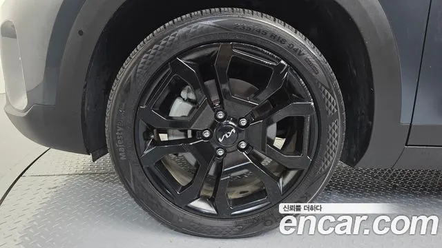 Kia Seltos — Фото автомобиля 5