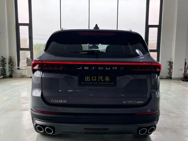 Jetour X70 Plus — Фото автомобиля 8