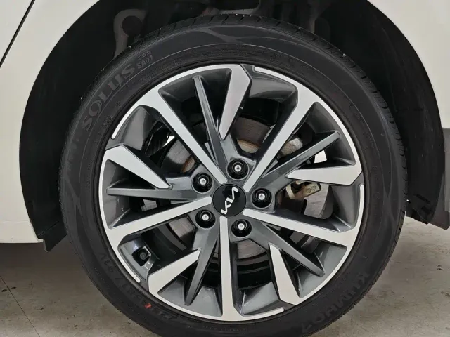 Kia K3 — Фото автомобиля 15