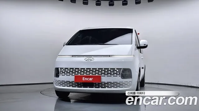 Hyundai Staria — Фото автомобиля 3