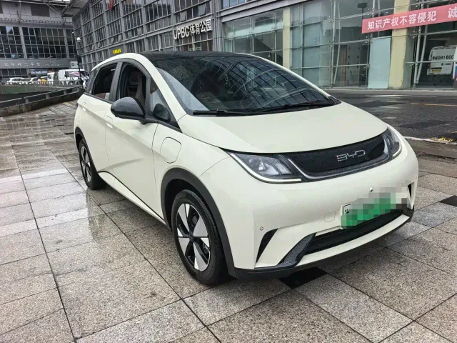 BYD Dolphin — Фото автомобиля 3