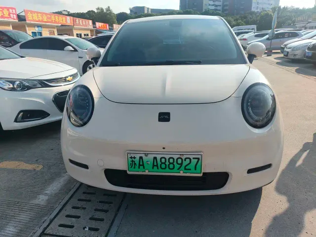 JAC Yiwei 3 — Фото автомобиля 2
