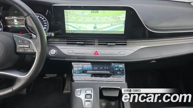Hyundai Grandeur — Фото автомобиля 14