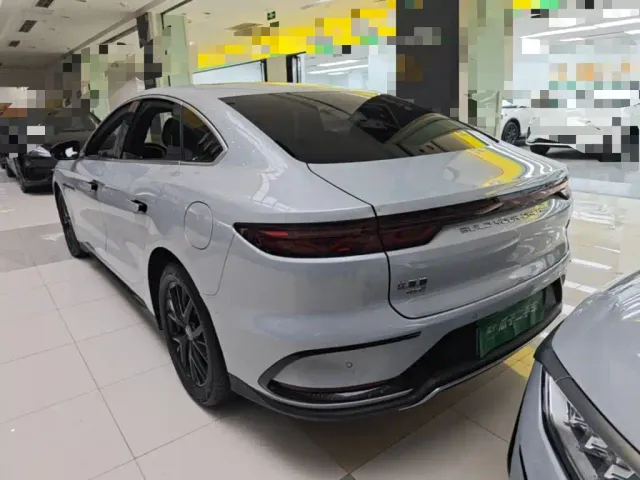 BYD Han — Фото автомобиля 4