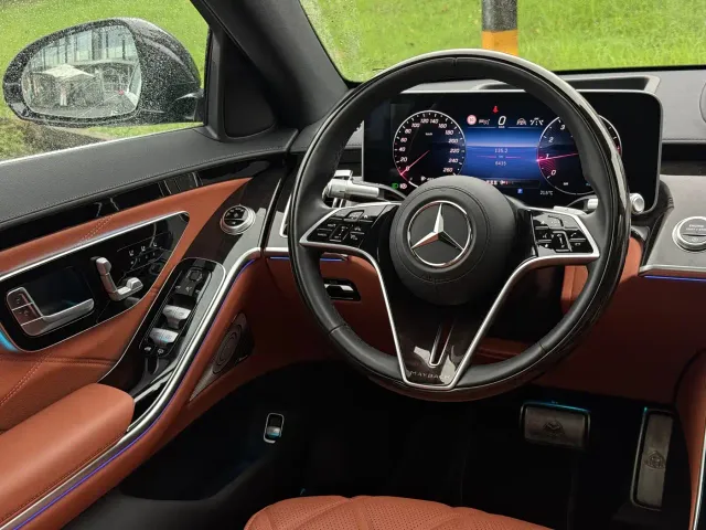 Mercedes-Benz Maybach S-Class — Фото автомобиля 21