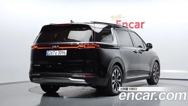 Фотография автомобиля — Kia Carnival Generation 4