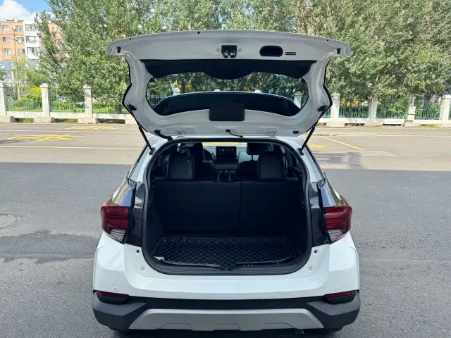 Toyota YARiS L Zhi Xuan — Фото автомобиля 18