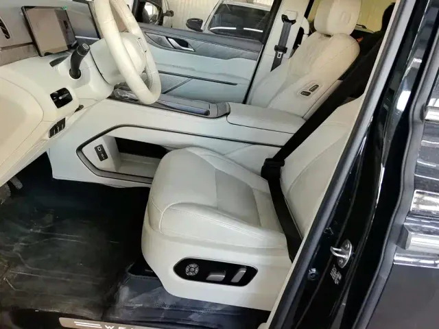 Wey Alpine — Фото автомобиля 9