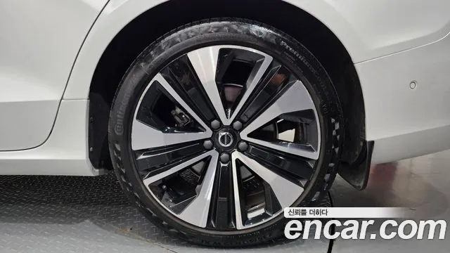 Вольво S60 S60 третьего поколения B5 Ultimate Bright — Фото автомобиля 20