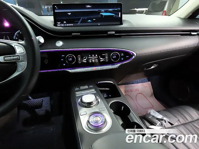 Genesis GV70 2.5T Бензин AWD — Фото автомобиля 12